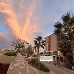 Hotel Cliff