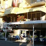Hotel Giumer