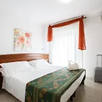 Hotel Ada