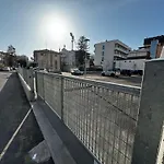 Appartamento Con Posto Auto Privato A Marina Centro Mare