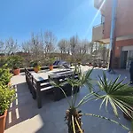 Terrazza Vicino Al Mare