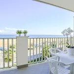 Residence A-More