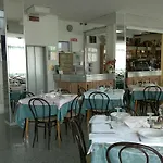 Hotel Elvira