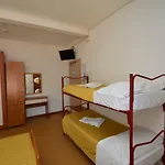 Hotel Moroni