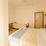 Pensione Villa Elsa B&B