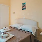 Hotel Morri\'S