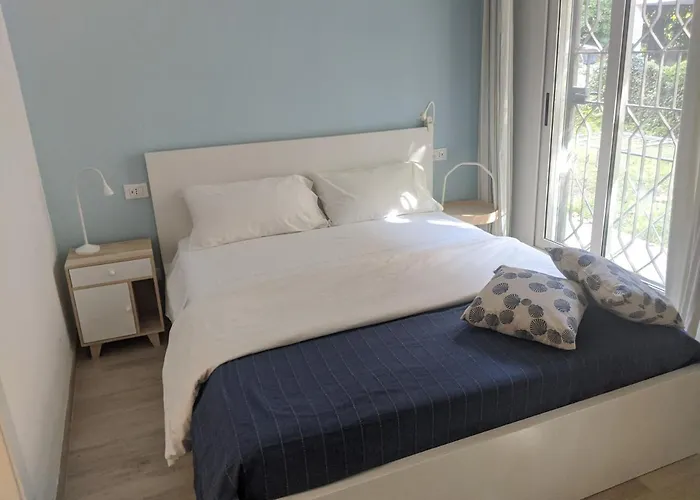 Una Casina Blu Sulla Spiaggia Viserba
