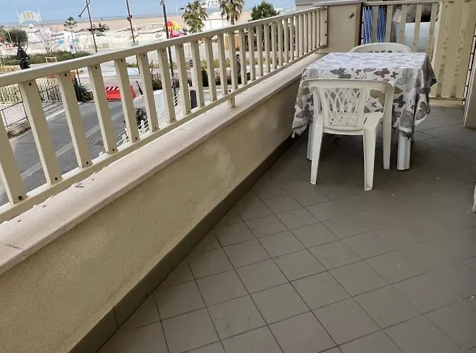 Bilocale Fronte Mare