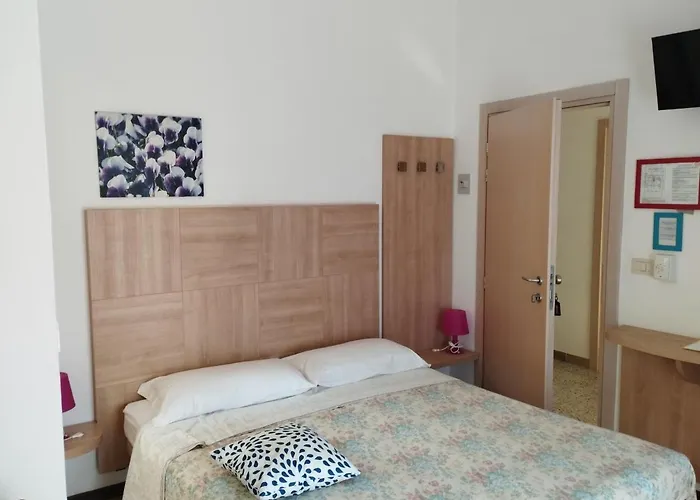 Pensione Fiorella Rimini