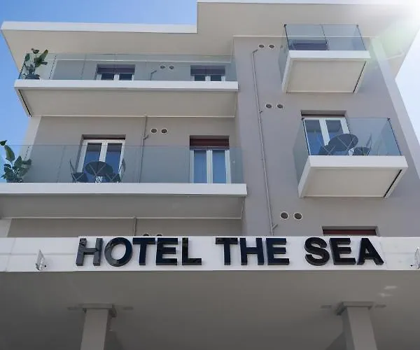 Hotel The Sea