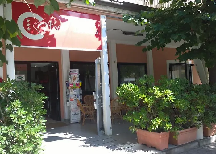 Hotel Canasta