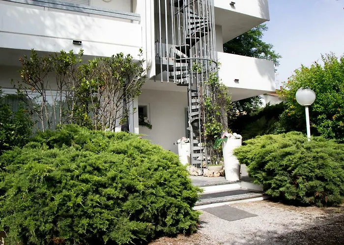 Family Suite Appartments Orchidea Blu