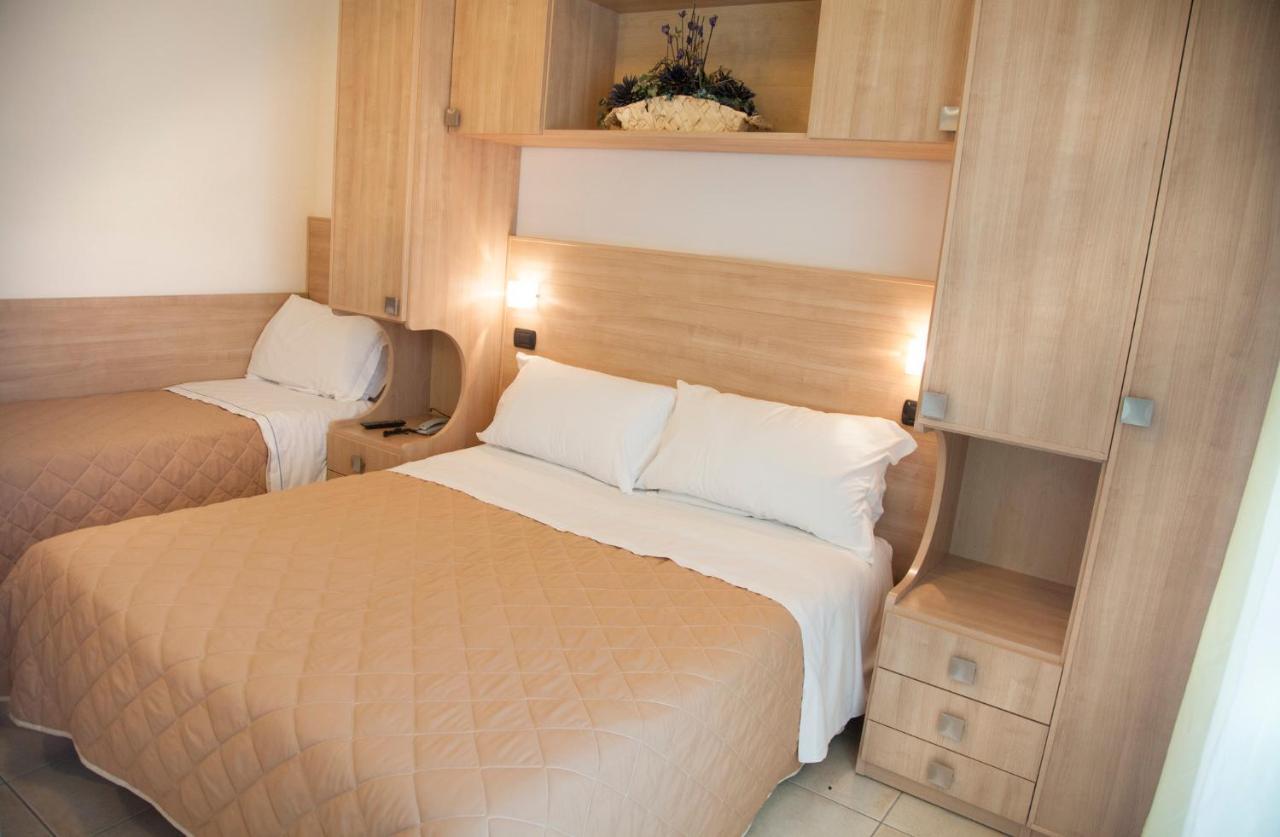 Costazzurra By Interlux 3*
