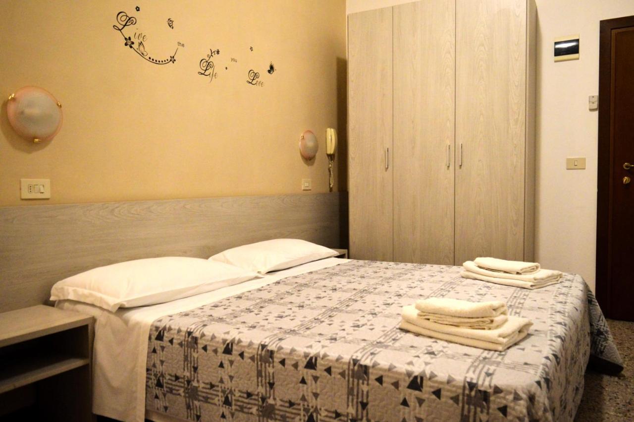 Hotel Cirene 3*