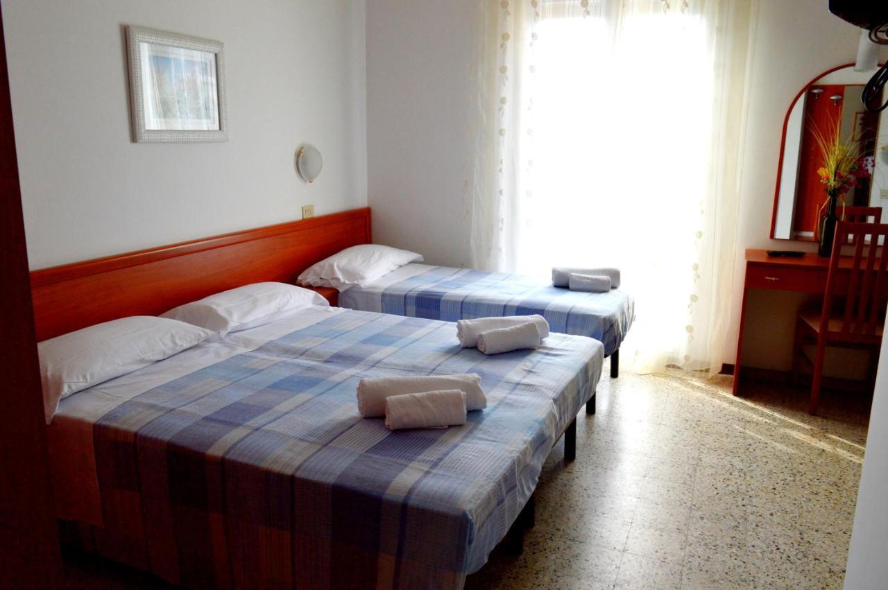 Cirene Hotel 3*