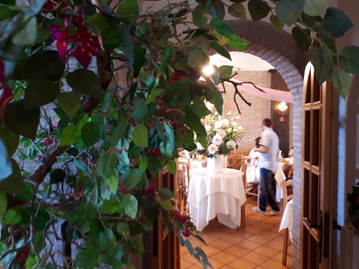 Hotel Laura