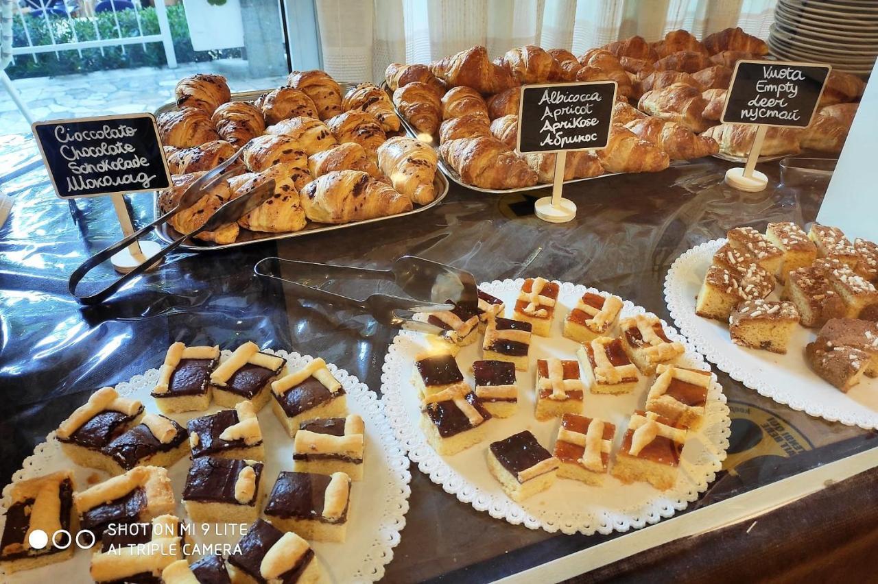 Mantovani Mariù 3* Rimini