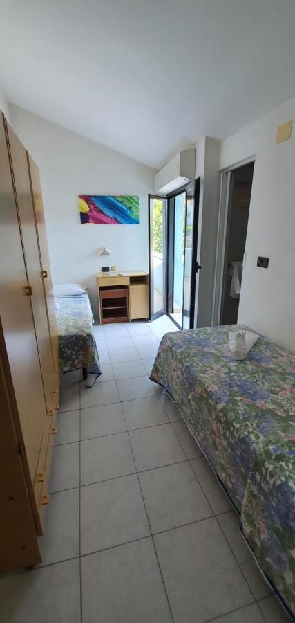 Vela Azzurra Hotel Rimini