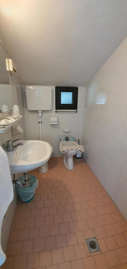 Vela Azzurra Hotel 2*