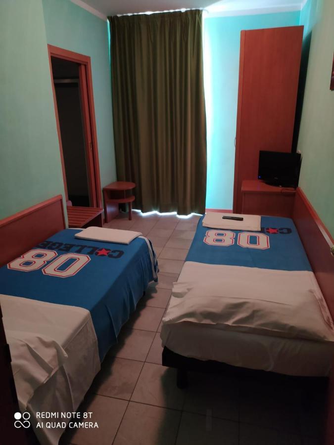 Blue Moon 3*