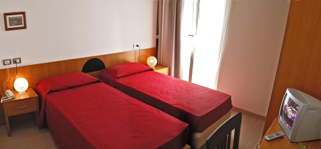 Morolli 3* Rimini