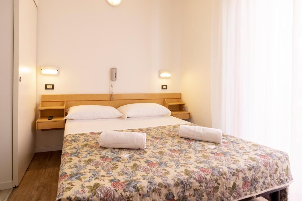 Hotel Lexington 3*