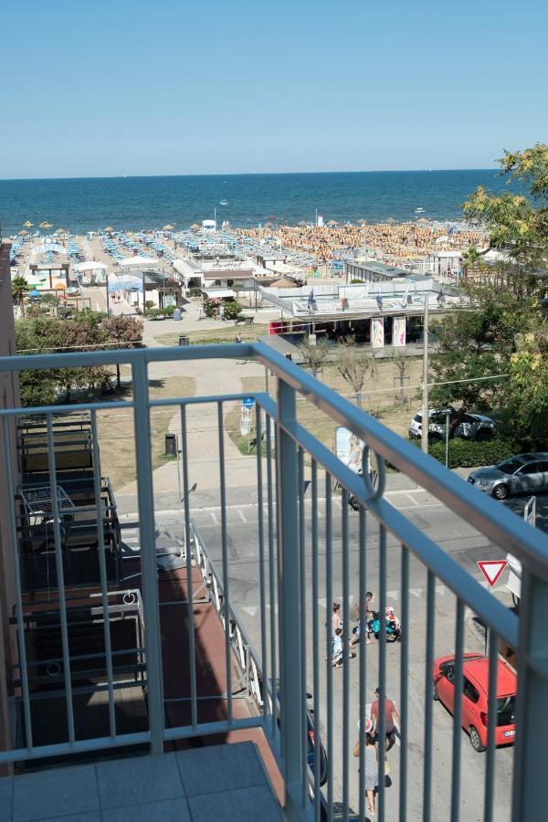 Lexington Hotel 3*