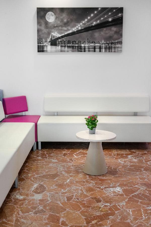 Hotel Tres Jolie 3*