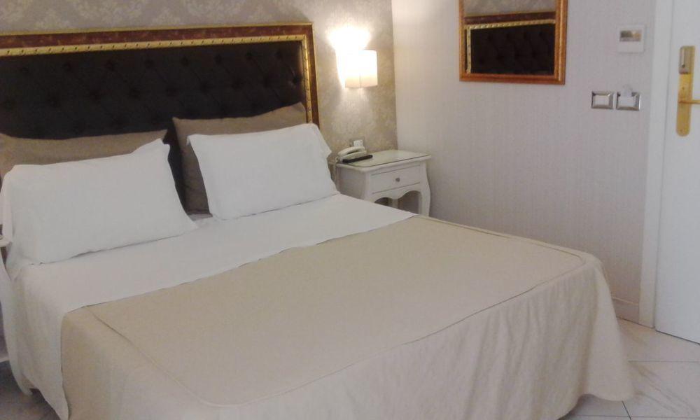Del Mare Hotel 3*