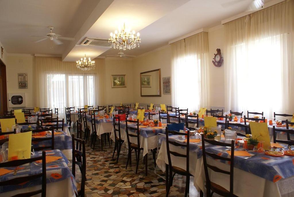 Maria Piera Hotel 2*