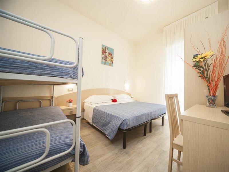 Miriam Hotel 3*