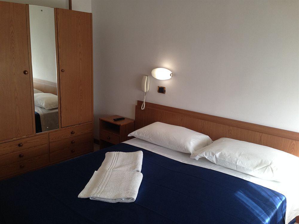 Hotel Manola Rimini