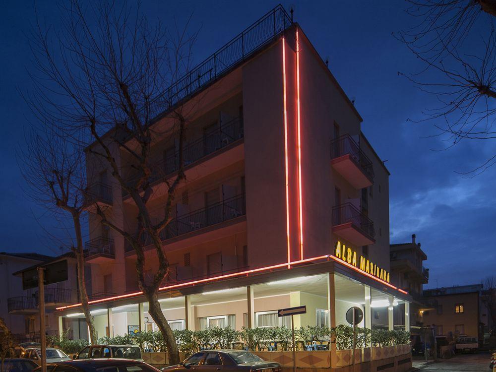 Alba Hotel 3*