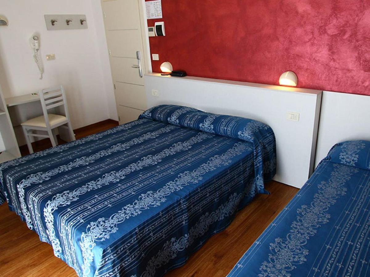 Hotel Arena 3*