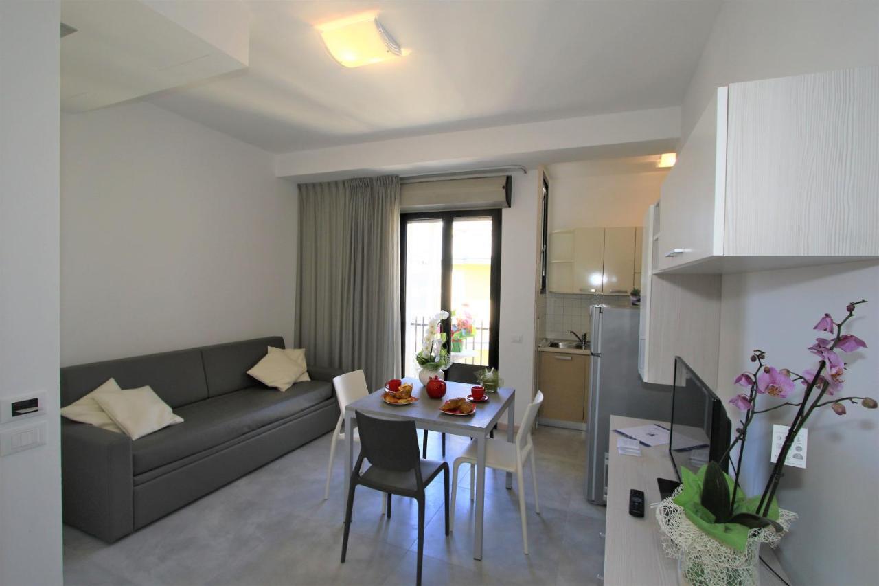 Angeli Aparthotel 3*