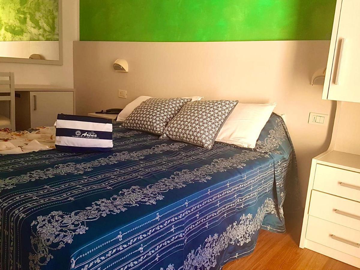 Arena Hotel 3*