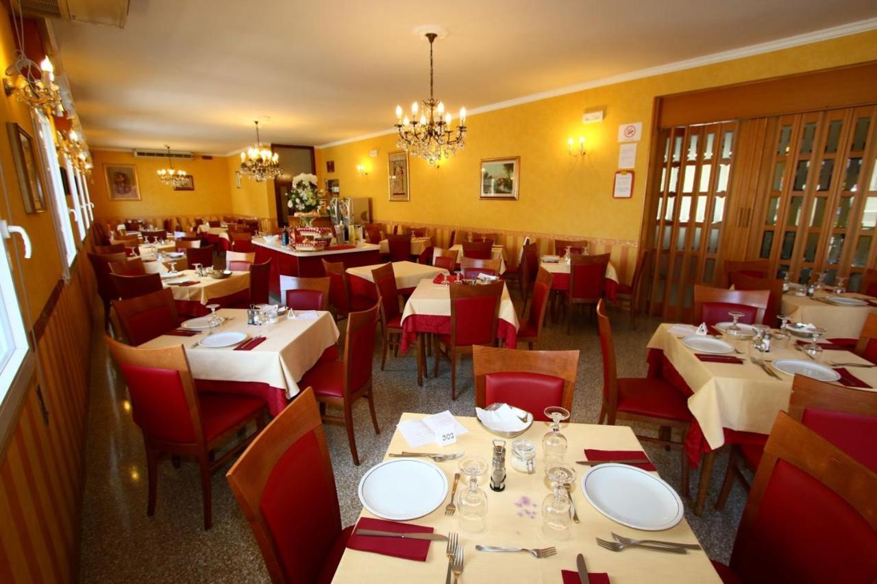 Arena Hotel