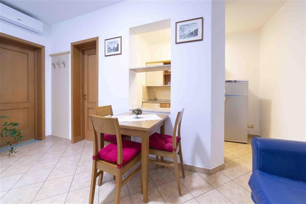 Residenza Melucci Aparthotel Rimini
