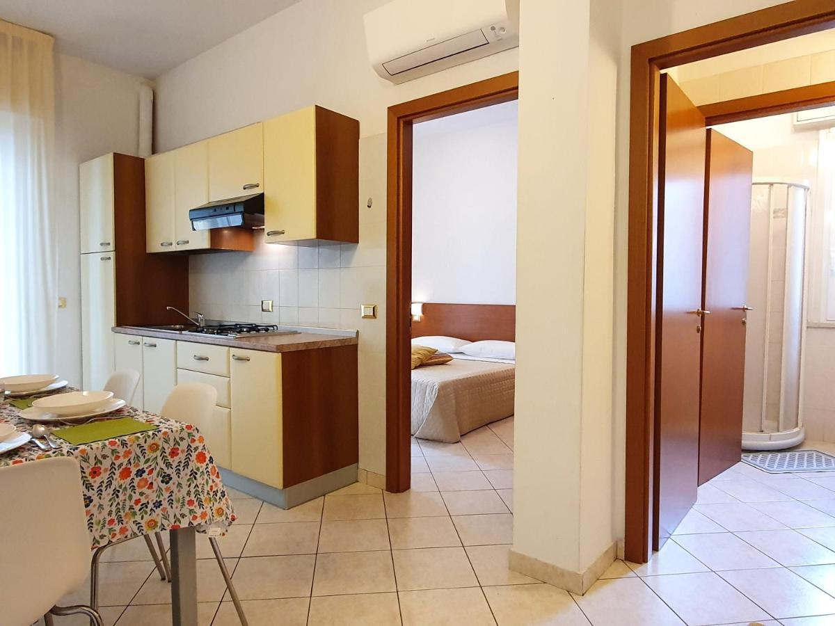 Aparthotel Special 3*