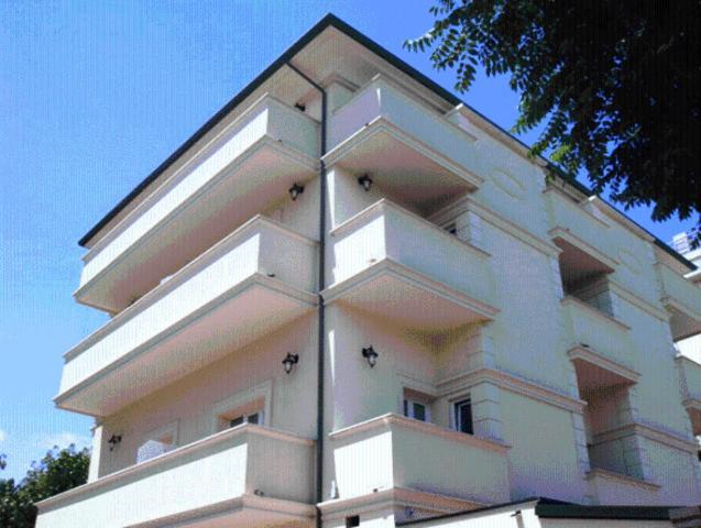 Hotel Atmosphere 4*