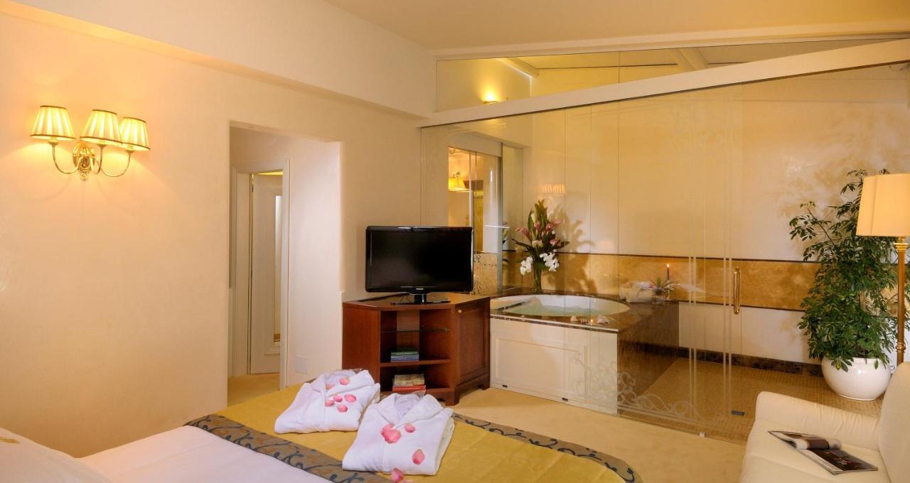 Hotel De Londres 4*