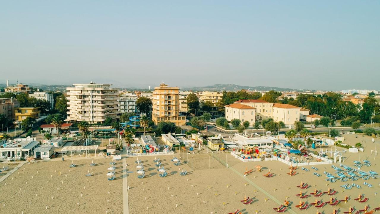 Hotel Beverly