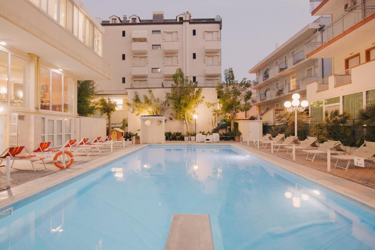 Hotel Beverly