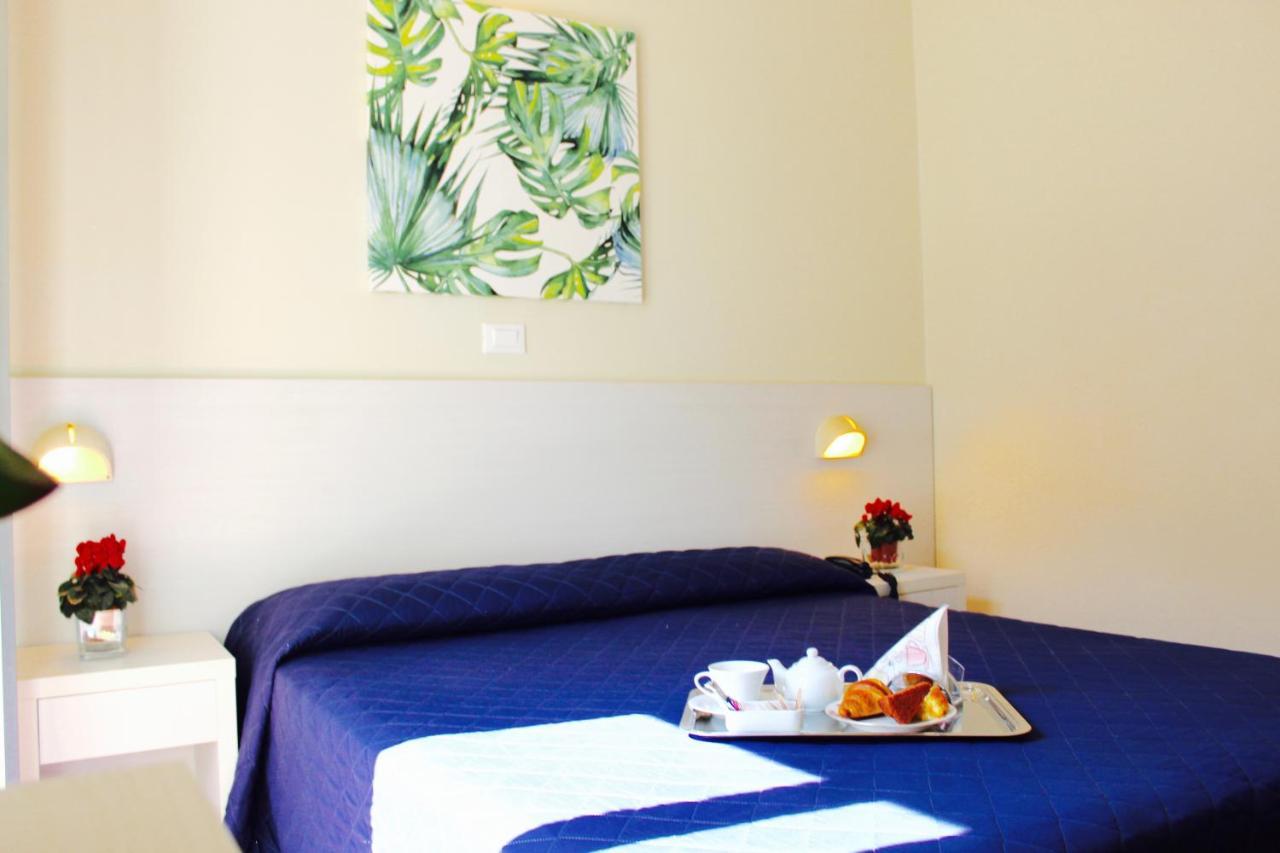 Fedora Hotel