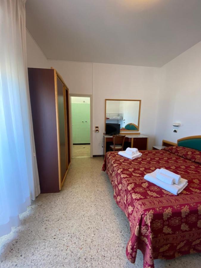 Hotel Artide 3*