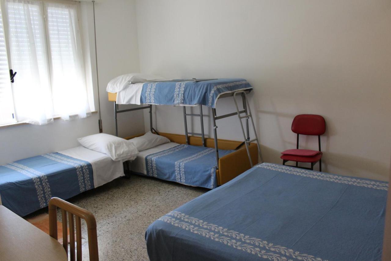 Fiorella Hotel *