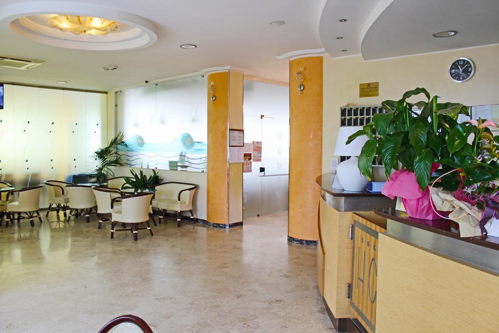 Colombo 3*