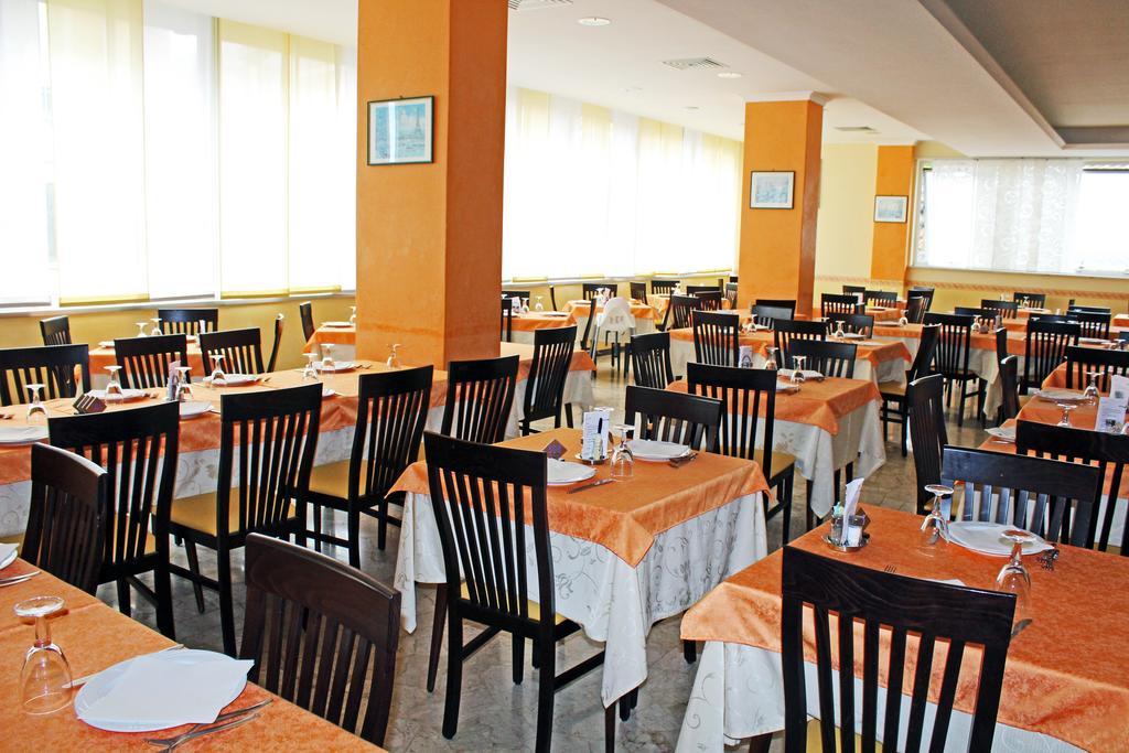 Colombo 3*
