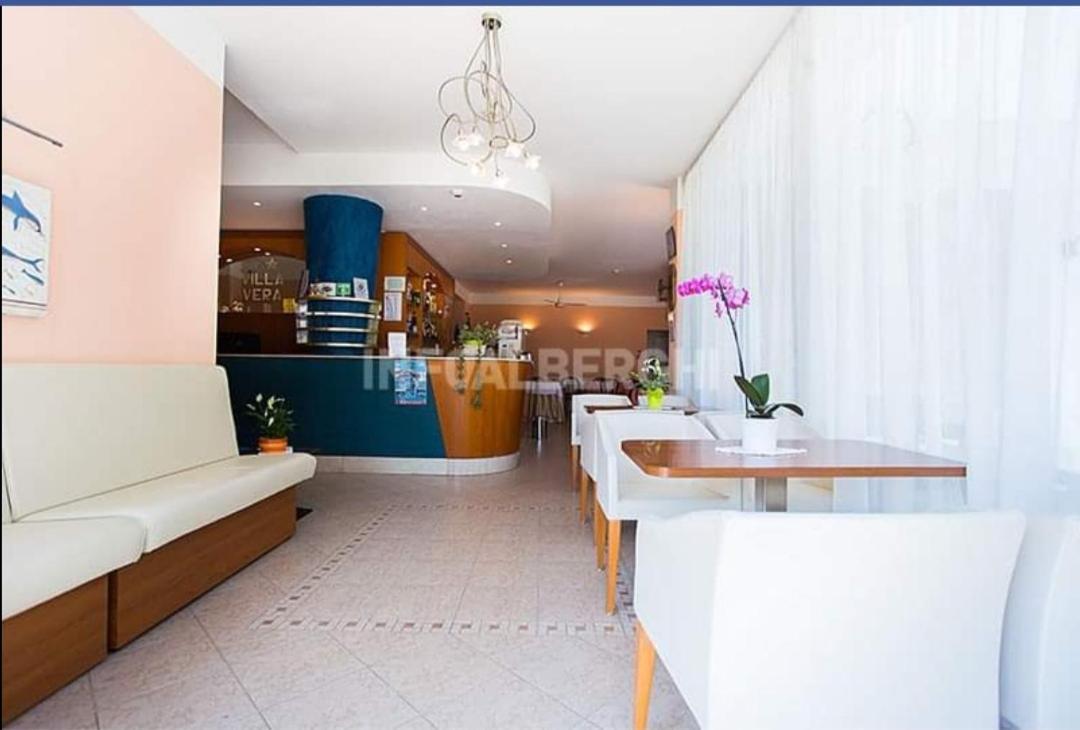Hotel Vera 2*