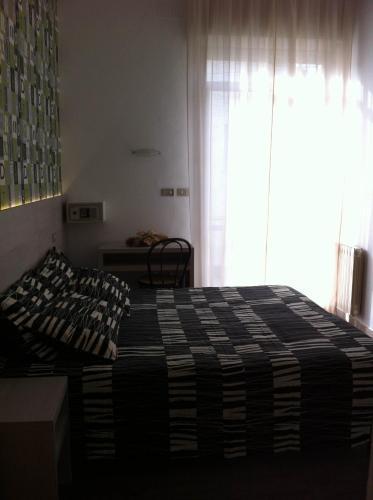 Hotel Ave 2*